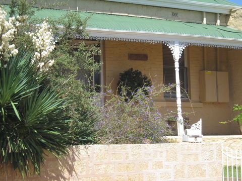 Amalie Cottage - Accommodation Fremantle 0