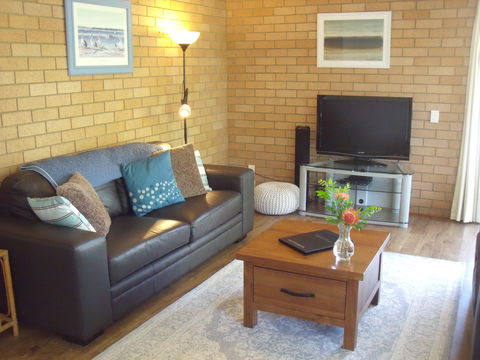 Beachcomber Apartments - Accommodation Fremantle 0