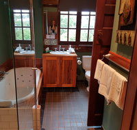 Bridgefield Guest House