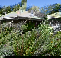 Honeysuckle Cottage - Accommodation Fremantle
