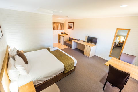 Hospitality Carnarvon, SureStay Collection By Best Western - Accommodation Fremantle 1