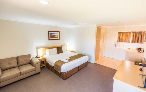 Hospitality Carnarvon, SureStay Collection By Best Western - Accommodation Fremantle 2