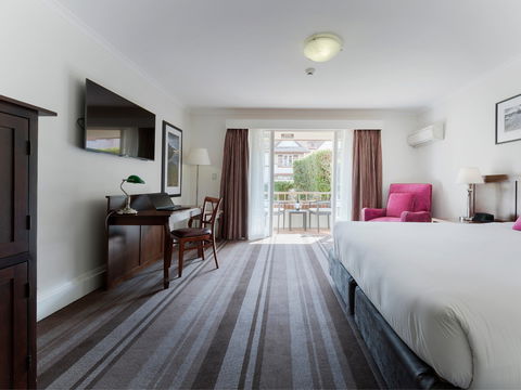 Mercure Canberra - Accommodation Fremantle 2