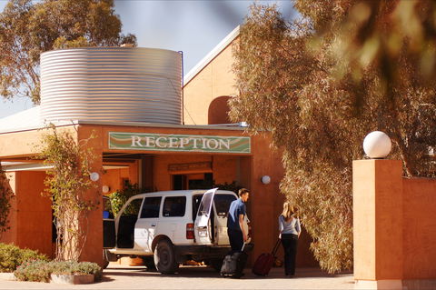 Mud Hut Motel - Accommodation Fremantle 1
