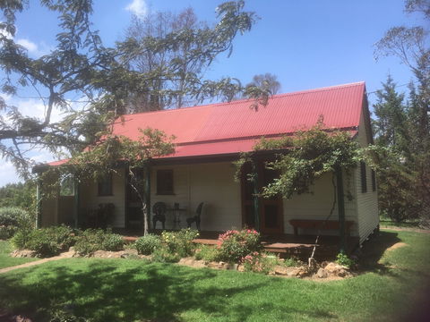 Red Hill Cottage - Accommodation Fremantle 0