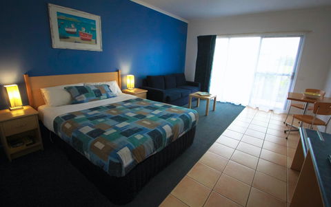 Seaview Motel And Apartments - Accommodation Fremantle 0