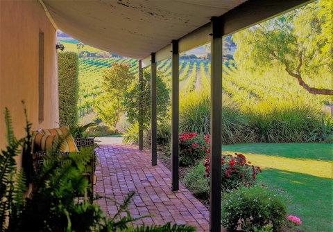 Seppeltsfield Vineyard Cottage - Accommodation Fremantle 0