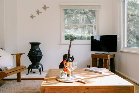 The Palm Cottage At Coledale Beach - Accommodation Fremantle 1