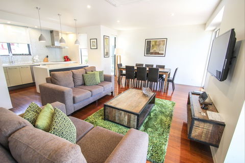 Alegria - Accommodation Fremantle 2
