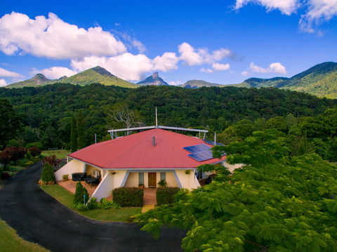 A View Of Mount Warning Bed And Breakfast - Accommodation Fremantle 1
