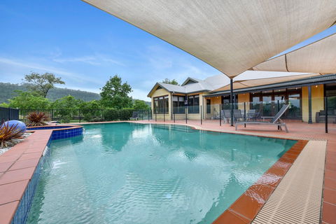 Barrington Park Estate - Accommodation Fremantle 0