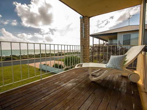 Beachside At Silver Sands - Accommodation Fremantle 0