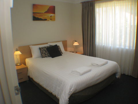 Beaches Serviced Apartments - Accommodation Fremantle 1