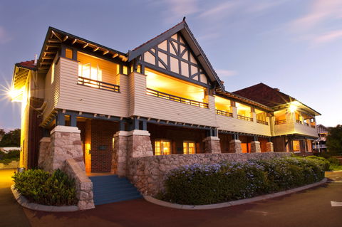 Caves House Hotel Yallingup - Accommodation Fremantle 0