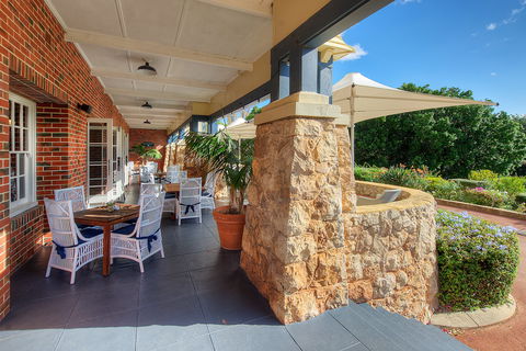 Caves House Hotel Yallingup - Accommodation Fremantle 1
