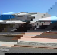 Cozzys Condo Luxury Beach House - Accommodation Fremantle