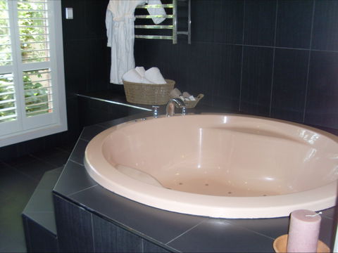 Federation Motor Inn - Accommodation Fremantle 0