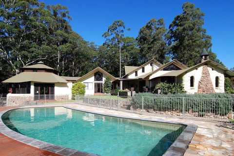Indooroopilly - Accommodation Fremantle 0