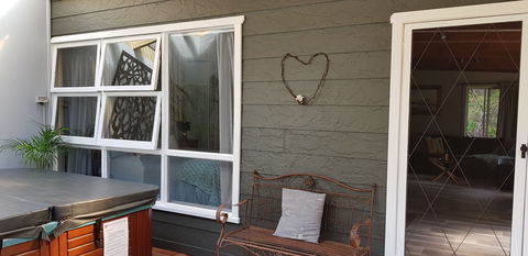 Kiwarrak Country Retreat - Accommodation Fremantle 0