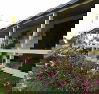 Narromine Aerodrome Tourist Park and Motel