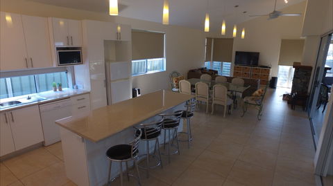 Renown House - Accommodation Fremantle 2