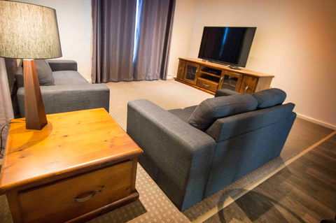 River View Rest - Accommodation Fremantle 2