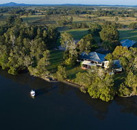 Riverside Holiday Retreat Yamba - Accommodation Fremantle