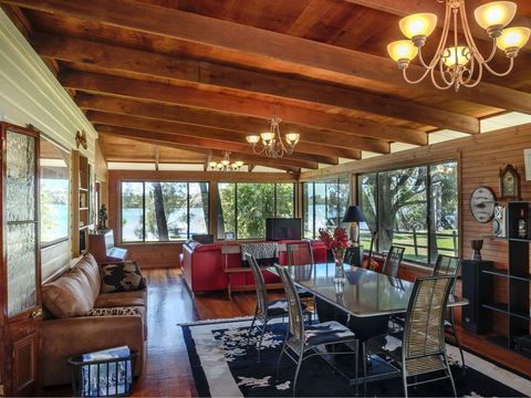 Riverside Holiday Retreat Yamba - Accommodation Fremantle 2