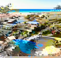 Sandcastles on Currumbin Beach - Accommodation Fremantle
