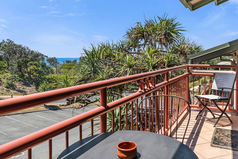 16 Point Lookout Beach Resort - Accommodation Fremantle 0