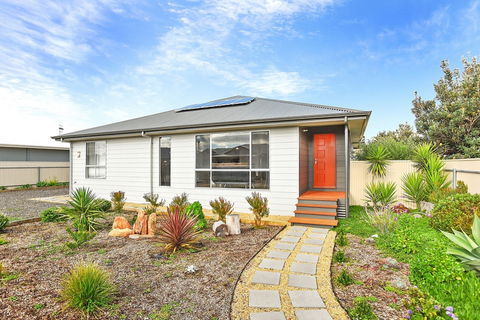7 Morrison - Accommodation Fremantle 0