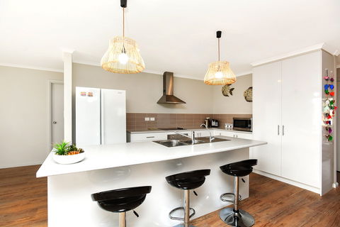 7 Morrison - Accommodation Fremantle 2