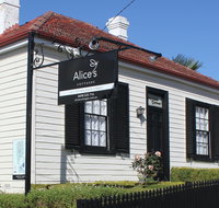 Alice's Cottages - Accommodation Fremantle