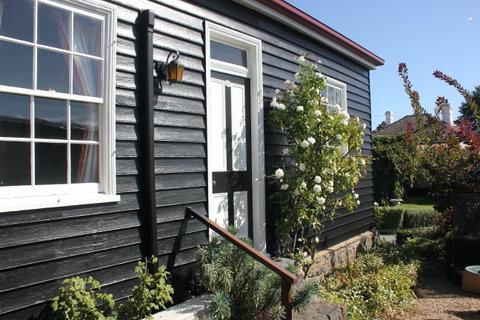 Alice's Cottages - Accommodation Fremantle 1