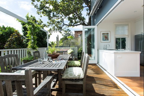 Beautiful Bondi Home - Accommodation Fremantle 0