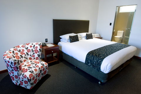 Commodore On The Park - Accommodation Fremantle 1