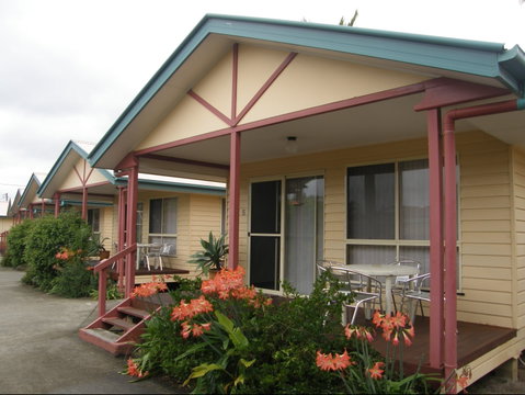 Dolphin Sands Holiday Villas - Accommodation Fremantle 0