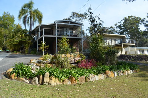 Echostayz Blenheim Beach House - Accommodation Fremantle 0