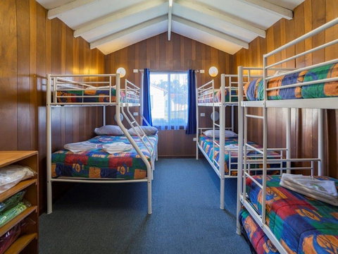 Havana Villas - Accommodation Fremantle 2