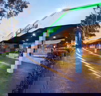 Holiday Inn Warwick Farm - Accommodation Fremantle