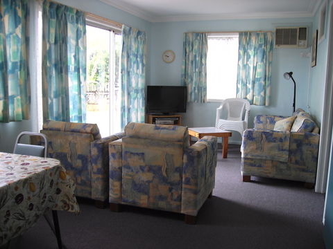 Lisianna Holiday Apartments - Accommodation Fremantle 1