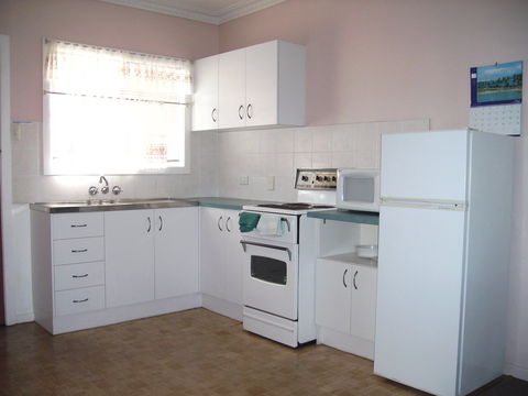 Lisianna Holiday Apartments - Accommodation Fremantle 2