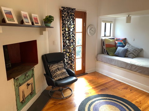 Outback Shack - Accommodation Fremantle 2