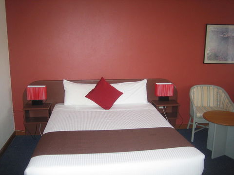 Parkway Motel - Accommodation Fremantle 0