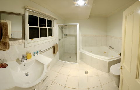 Pavilion At St Helens - Accommodation Fremantle 2