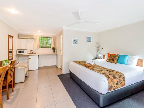 Pegasus Motel - Accommodation Fremantle 0