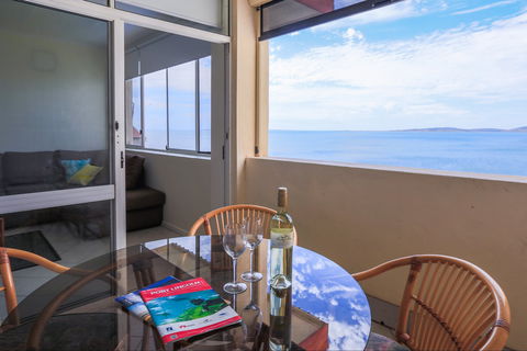 Spalding Lodge Unit 12 - Accommodation Fremantle 0