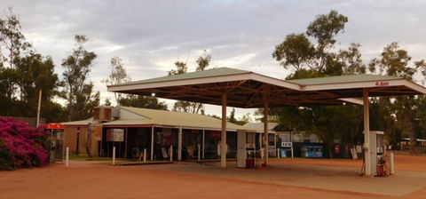 Stuarts Well Roadhouse - Accommodation Fremantle 0