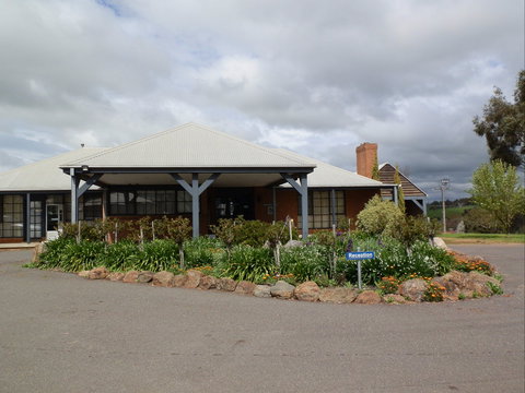 Swaggers Motor Inn - Accommodation Fremantle 0