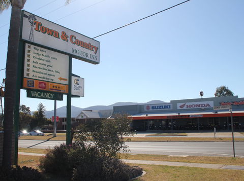 Town And Country Motor Inn - Tamworth - Accommodation Fremantle 1